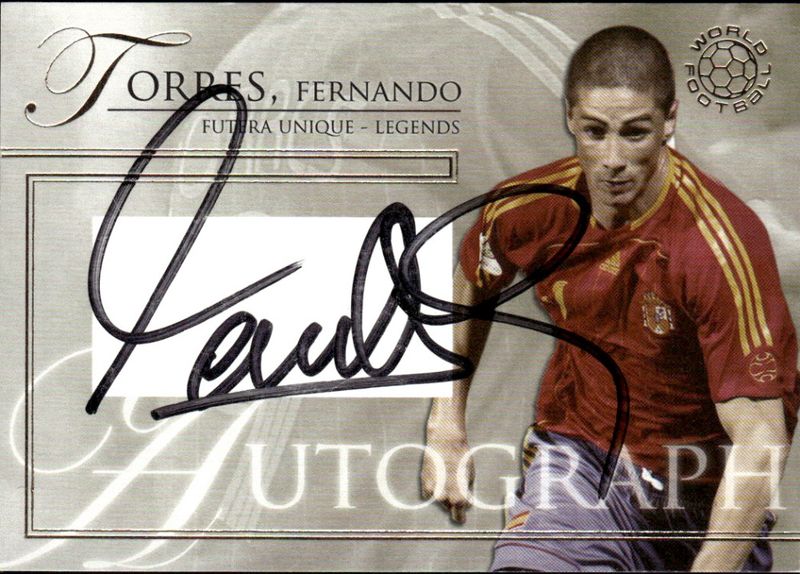 FERNANDO TORRES 2009 FUTERA UNIQUE SPAIN LEGENDS WORLD FOOTBALL AUTOGRAPH ON CARD